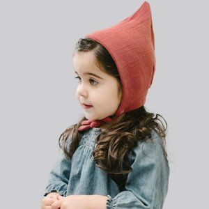 EllieFunDay Baby PIXIE HAT in CAYENNE 6-12M